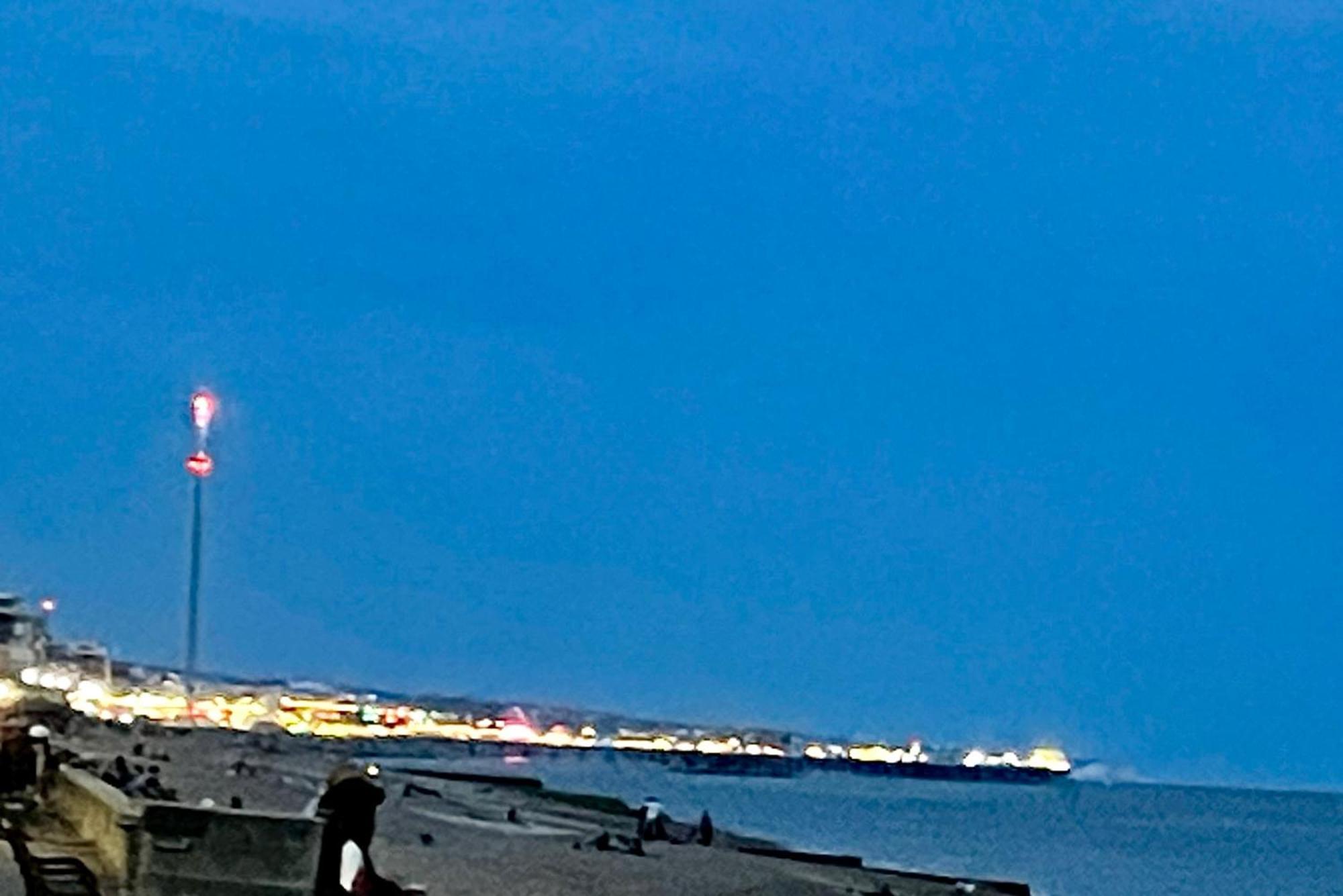 Appartamento Seascape With Outstanding Sea Views Hove Esterno foto